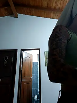 LunaZambrano online show from 01-13-26, 01:37