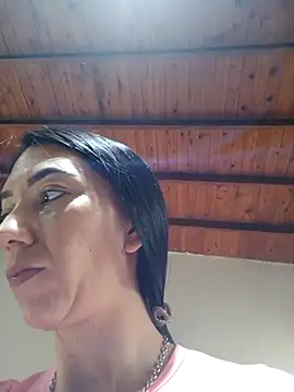 LunaZambrano online show from 01-15-26, 01:58