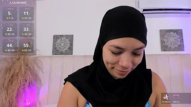 aisha vs online show from 07-31-26, 12:48