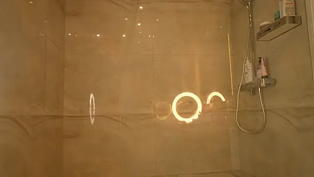 Snapshot of RosyEmily chatting on 04-20-26, 06:31 RosyEmily online show from 04-20-26, 06:31