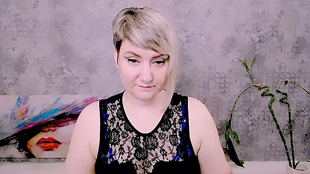 Djullia online show from 06-28-26, 05:14
