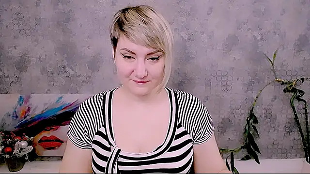 Djullia online show from 12-22-25, 07:19