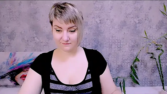 Djullia online show from 10-26-25, 06:14