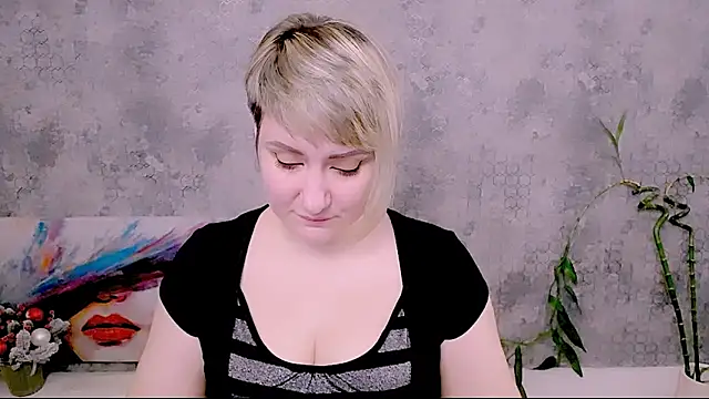 Djullia online show from 12-16-25, 07:23