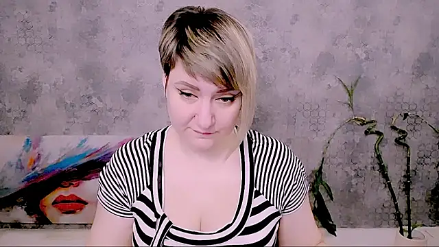 Djullia online show from 03-08-26, 06:17