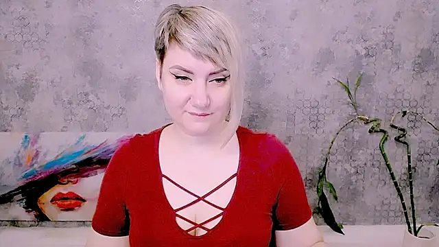 Djullia online show from 06-14-26, 05:08