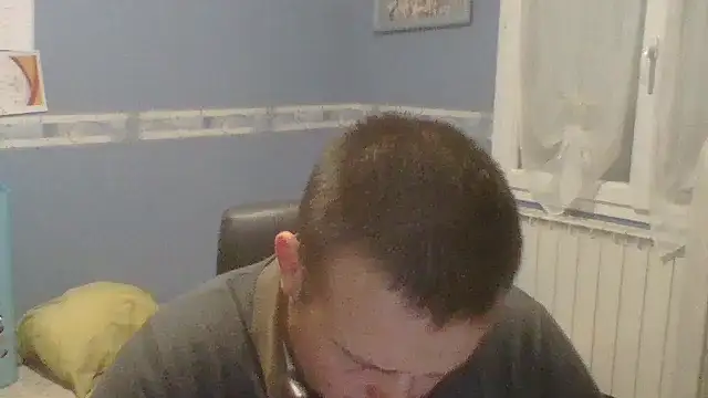 manubm03 online show from 11-21-25, 06:07