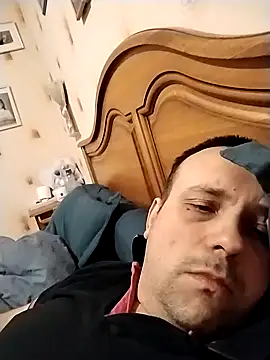 manubm03 online show from 01-06-26, 07:40