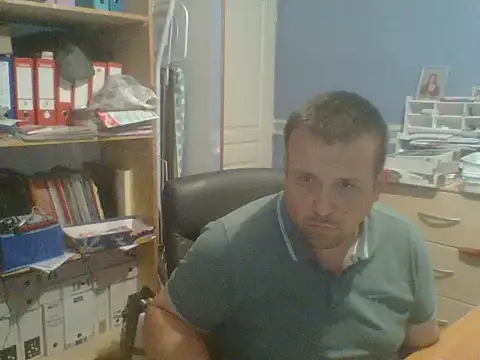 Snapshot of manubm03 chatting on 05-06-26, 04:55 manubm03 online show from 05-06-26, 04:55