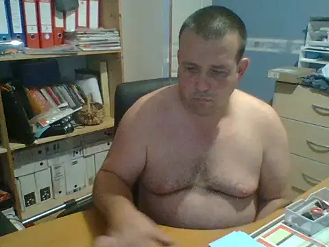 Snapshot of manubm03 chatting on 08-01-26, 04:54 manubm03 online show from 08-01-26, 04:54