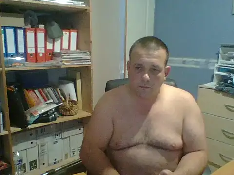 Snapshot of manubm03 chatting on 07-31-26, 05:29 manubm03 online show from 07-31-26, 05:29
