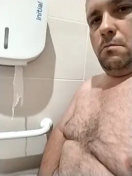 manubm03 online show from 10-30-25, 11:30