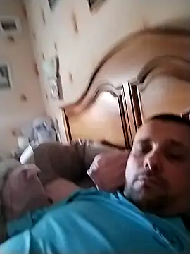 Snapshot of manubm03 chatting on 02-07-26, 12:02 manubm03 online show from 02-07-26, 12:02