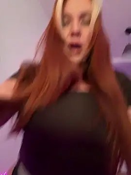 AnjaAmelia online show from 02-15-26, 07:57