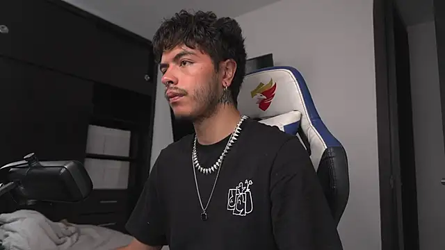  morghan  online show from 04-08-26, 06:09