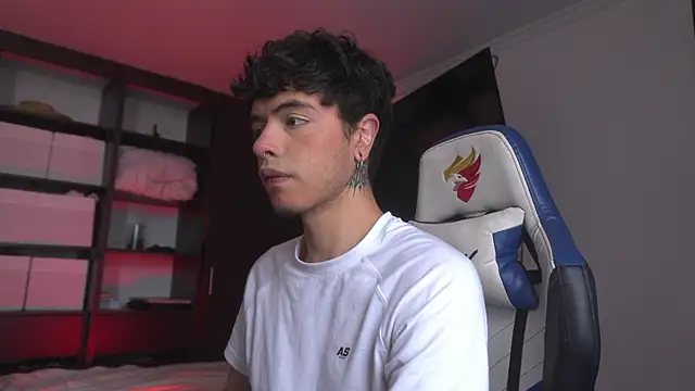  morghan  online show from 12-16-25, 04:44