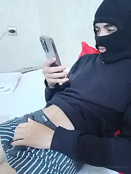 arabqueen online show from 11-17-25, 07:18