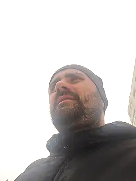 Snapshot of Govora chatting on 02-17-25, 01:44 Govora online show from 02-17-25, 01:44