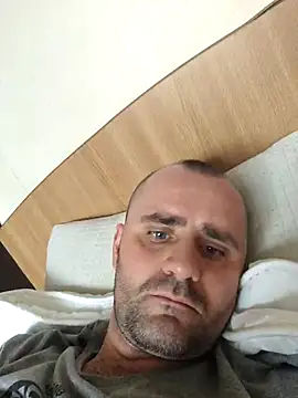 Govora online show from 11-10-25, 01:27