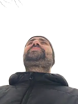 Snapshot of Govora chatting on 02-16-25, 10:54 Govora online show from 02-16-25, 10:54