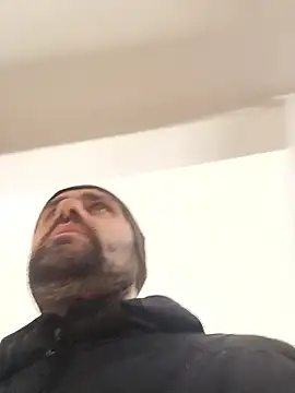 Snapshot of Govora chatting on 02-19-25, 10:01 Govora online show from 02-19-25, 10:01