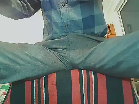 manan28 online show from 11-18-25, 04:49