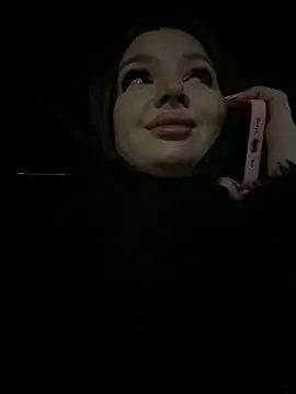 Snapshot of KrisMagnoly chatting on 11-21-25, 03:00 KrisMagnoly online show from 11-21-25, 03:00