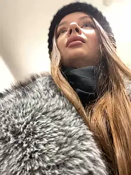 Snapshot of KrisMagnoly chatting on 02-04-26, 05:19 KrisMagnoly online show from 02-04-26, 05:19