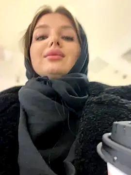 Snapshot of KrisMagnoly chatting on 11-05-25, 05:49 KrisMagnoly online show from 11-05-25, 05:49