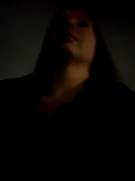 Snapshot of KrisMagnoly chatting on 10-30-25, 03:20 KrisMagnoly online show from 10-30-25, 03:20