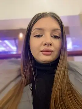 Snapshot of KrisMagnoly chatting on 02-02-26, 06:07 KrisMagnoly online show from 02-02-26, 06:07