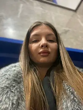 Snapshot of KrisMagnoly chatting on 02-06-26, 05:20 KrisMagnoly online show from 02-06-26, 05:20