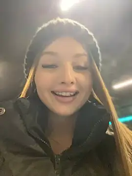 Snapshot of KrisMagnoly chatting on 02-07-25, 05:07 KrisMagnoly online show from 02-07-25, 05:07