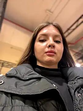 Snapshot of KrisMagnoly chatting on 12-04-25, 11:31 KrisMagnoly online show from 12-04-25, 11:31