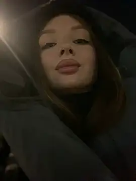 Snapshot of KrisMagnoly chatting on 02-14-26, 06:08 KrisMagnoly online show from 02-14-26, 06:08