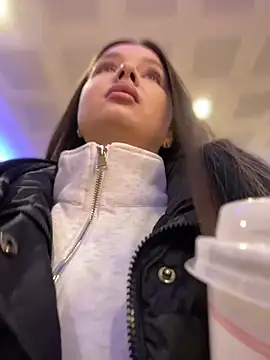 Snapshot of KrisMagnoly chatting on 02-13-26, 06:19 KrisMagnoly online show from 02-13-26, 06:19