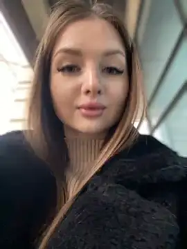 Snapshot of KrisMagnoly chatting on 02-22-25, 02:19 KrisMagnoly online show from 02-22-25, 02:19