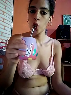 Kleopatracolo online show from 03-06-25, 02:18