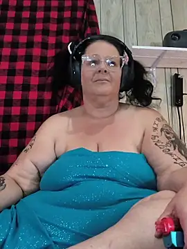 davisdesiresxh online show from 09-17-25, 02:30