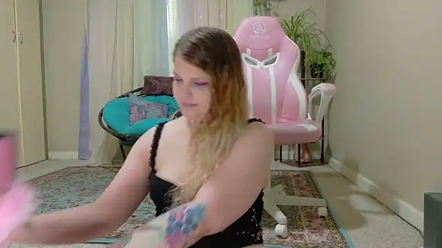 Emihaze online show from 04-08-26, 03:46