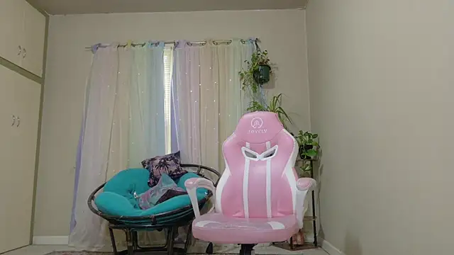 Emihaze online show from 02-28-26, 07:24