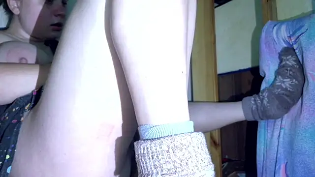 Snapshot of FrumCake chatting on 06-30-26, 03:01 FrumCake online show from 06-30-26, 03:01