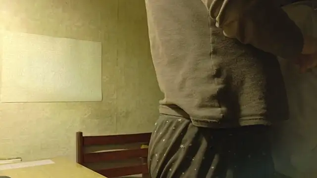 Snapshot of FrumCake chatting on 11-02-25, 11:43 FrumCake online show from 11-02-25, 11:43