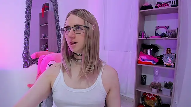 KimberlyJohnsoon online show from 01-15-26, 02:42