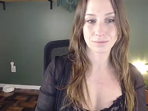 Snapshot of callmedemme chatting on 05-14-26, 06:27 callmedemme online show from 05-14-26, 06:27