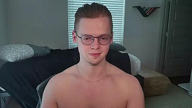Snapshot of doloresman chatting on 05-28-26, 11:43 doloresman online show from 05-28-26, 11:43