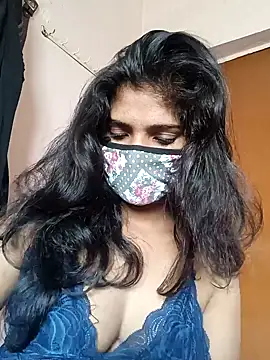 Snapshot of Shreya-Shetty09 chatting on 02-17-25, 11:13 Shreya-Shetty09 online show from 02-17-25, 11:13