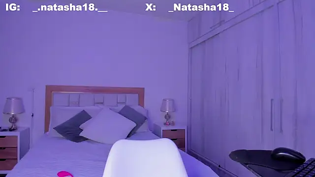 Snapshot of mia_hank chatting on 03-16-25, 12:00 mia hank online show from 03-16-25, 12:00
