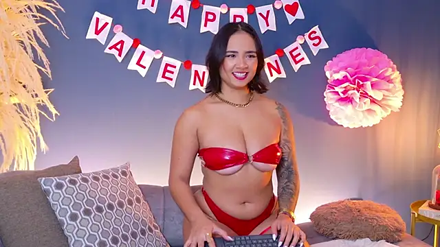 Snapshot of Lea_Foster chatting on 02-14-26, 01:00 Lea Foster online show from 02-14-26, 01:00