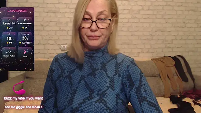 IlariaCetoi online show from 03-12-25, 02:12